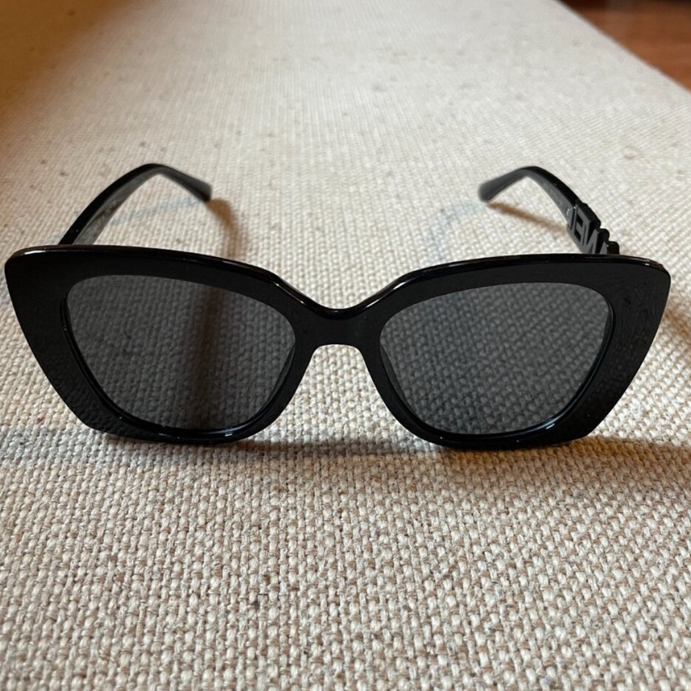CHANEL Acetate Strass Square Sunglasses
5422 Black Word Butterfly Sunglasses - Picture 3 of 9